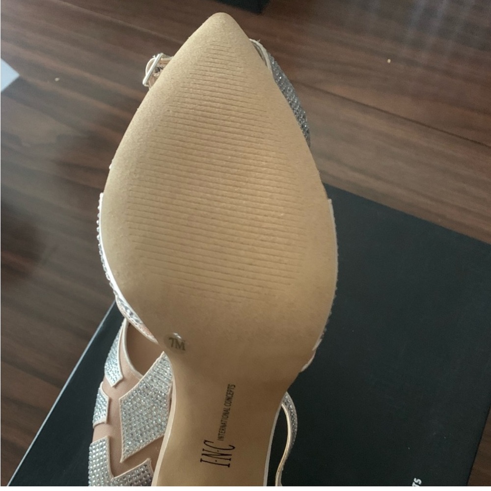 NWT INC Karsynf Beige Bling Heels - Picture 6 of 6